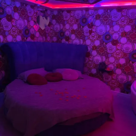 Rama Hoouse * Napoli