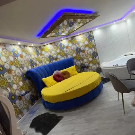 Rama Hoouse * Nápoles